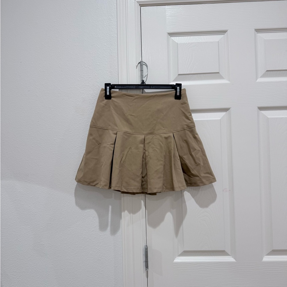 Elegant Tan Mini Skirt